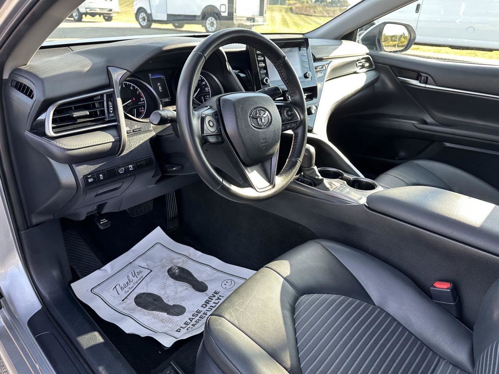 Used 2024 Toyota Camry SE image 21