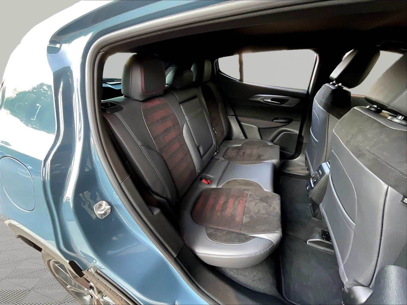 Used 2024 Dodge Hornet GT AWD/4WD image 24