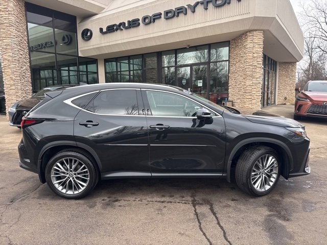 Used 2024 Lexus NX 350 AWD w/ Vision Package image 2