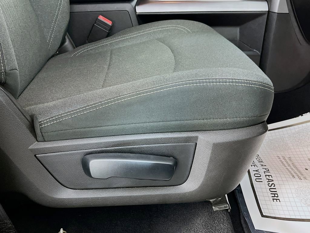 Used 2021 RAM 1500 Classic Warlock image 32