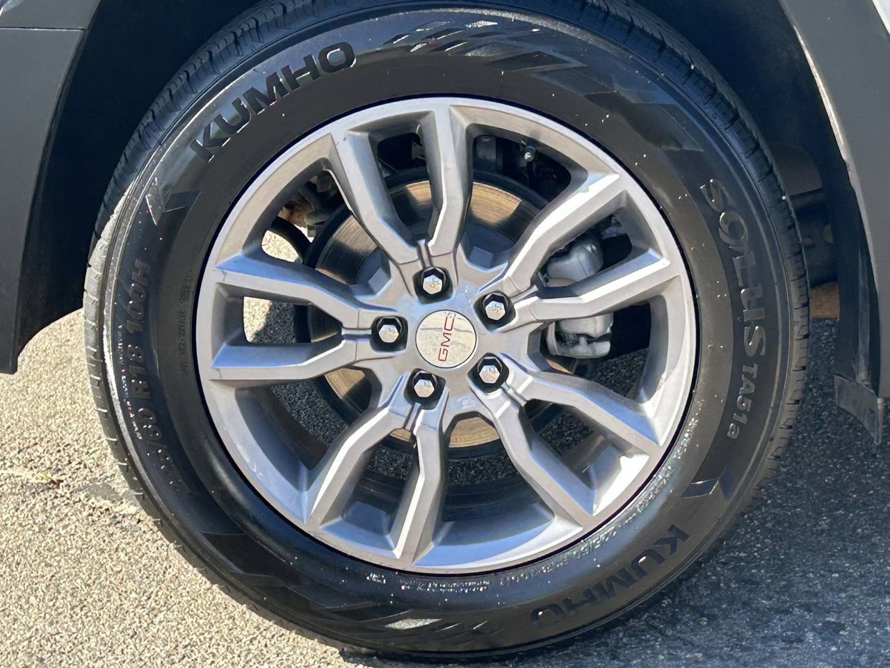 Used 2024 GMC Terrain SLT image 8