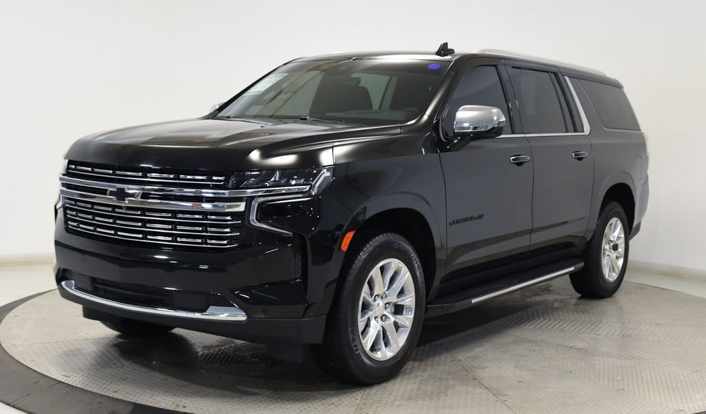 Used 2024 Chevrolet Suburban Premier AWD/4WD image 9