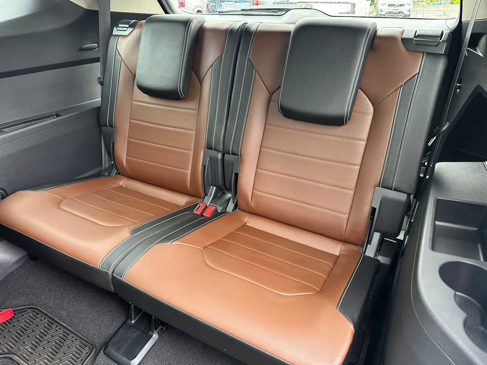 Used 2023 Volkswagen Atlas SEL Premium AWD/4WD image 17