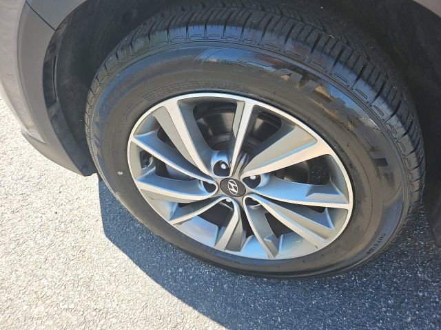 Used 2019 Hyundai Santa Fe Limited image 19
