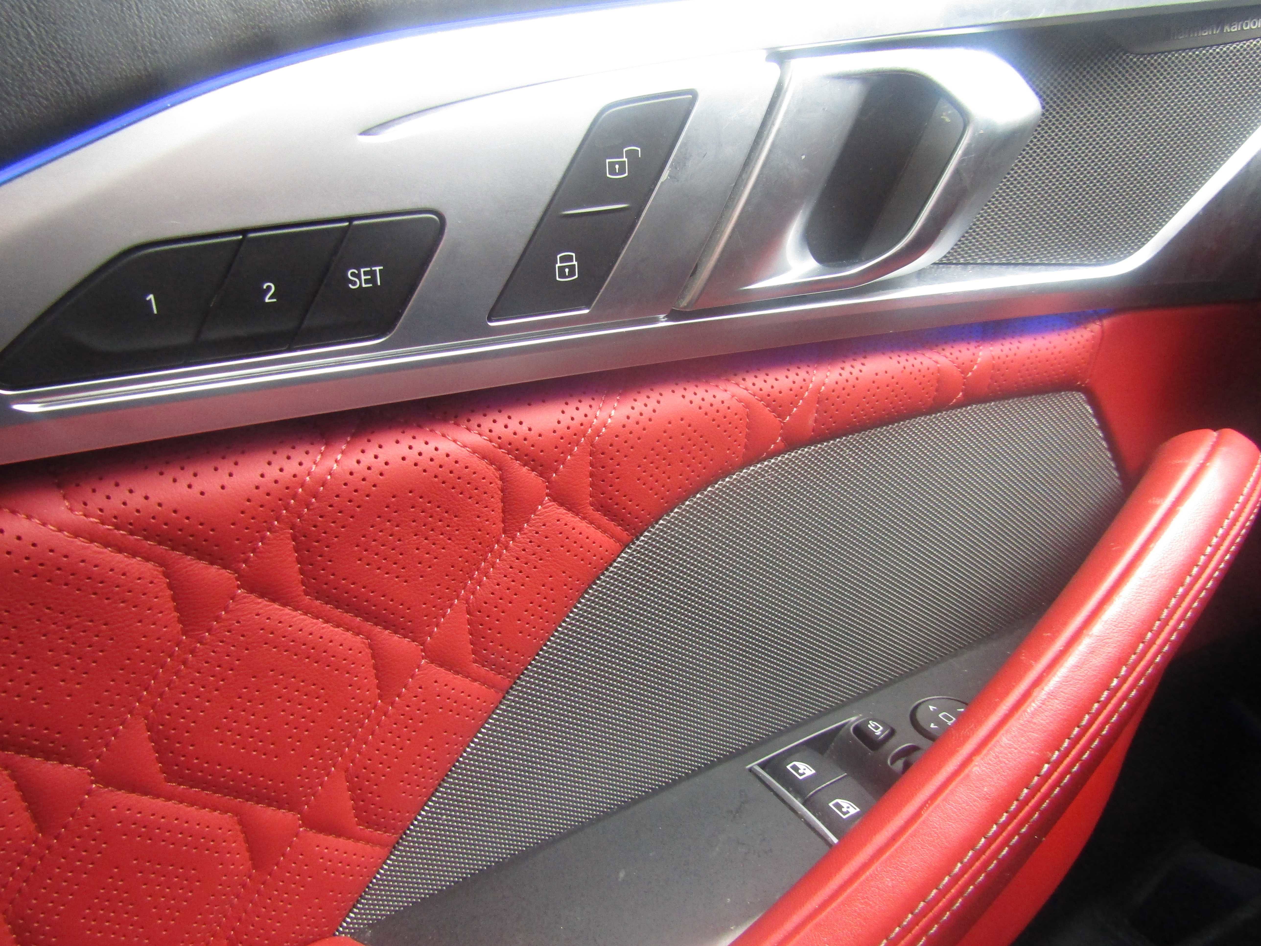 Used 2022 BMW M8 Competition image 9