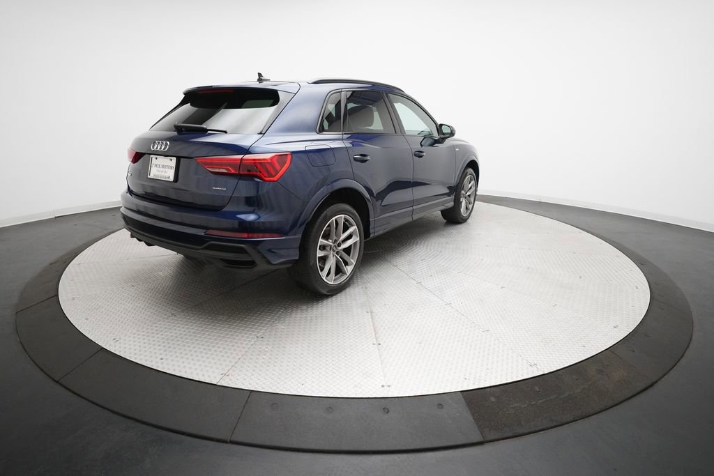 Used 2023 Audi Q3 2.0T Premium Plus w/ Premium Plus Package image 37