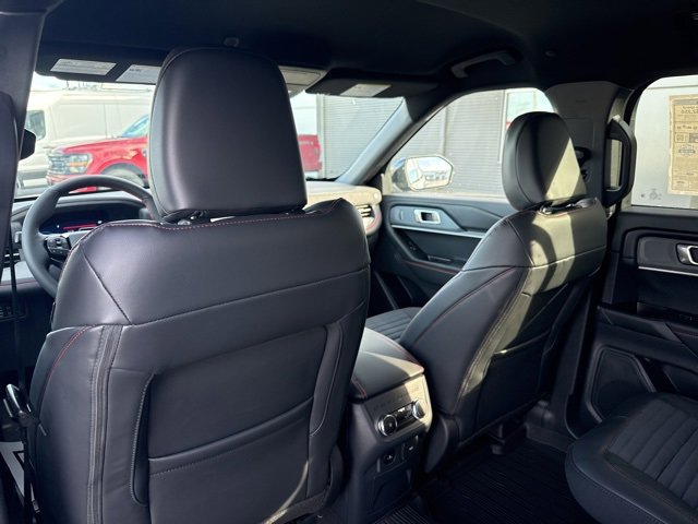 New 2026 Ford Explorer ST-Line image 29