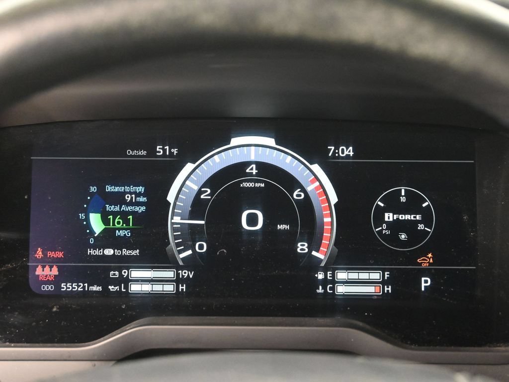 Used 2024 Toyota Tundra Platinum AWD/4WD image 12