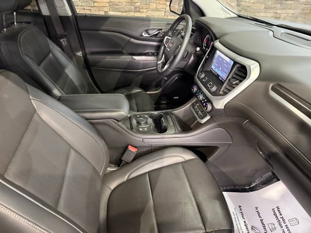 Used 2023 GMC Acadia SLT w/ Elevation Edition image 23