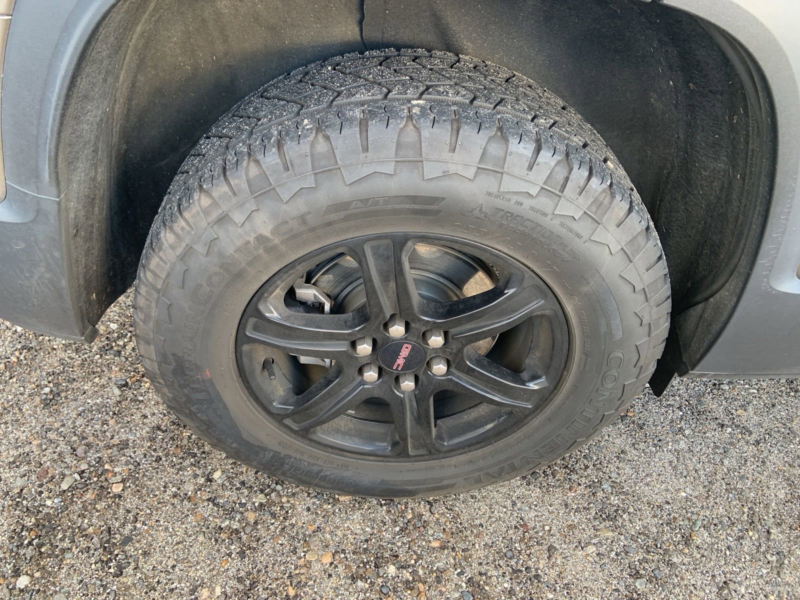 Used 2023 GMC Acadia AT4 w/ Preferred Package image 11