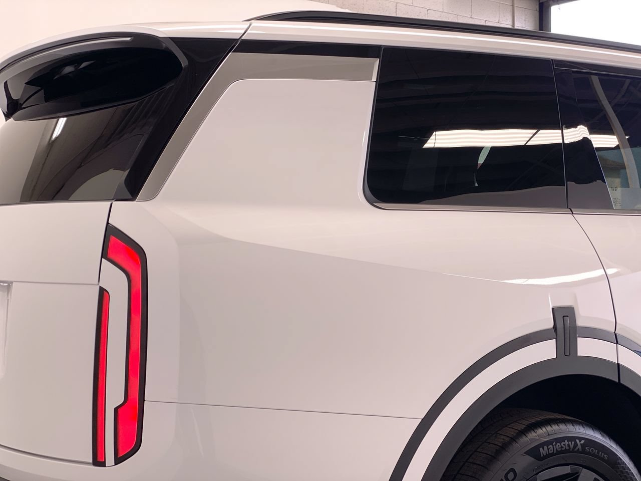 New 2027 Kia Telluride SX FWD image 10