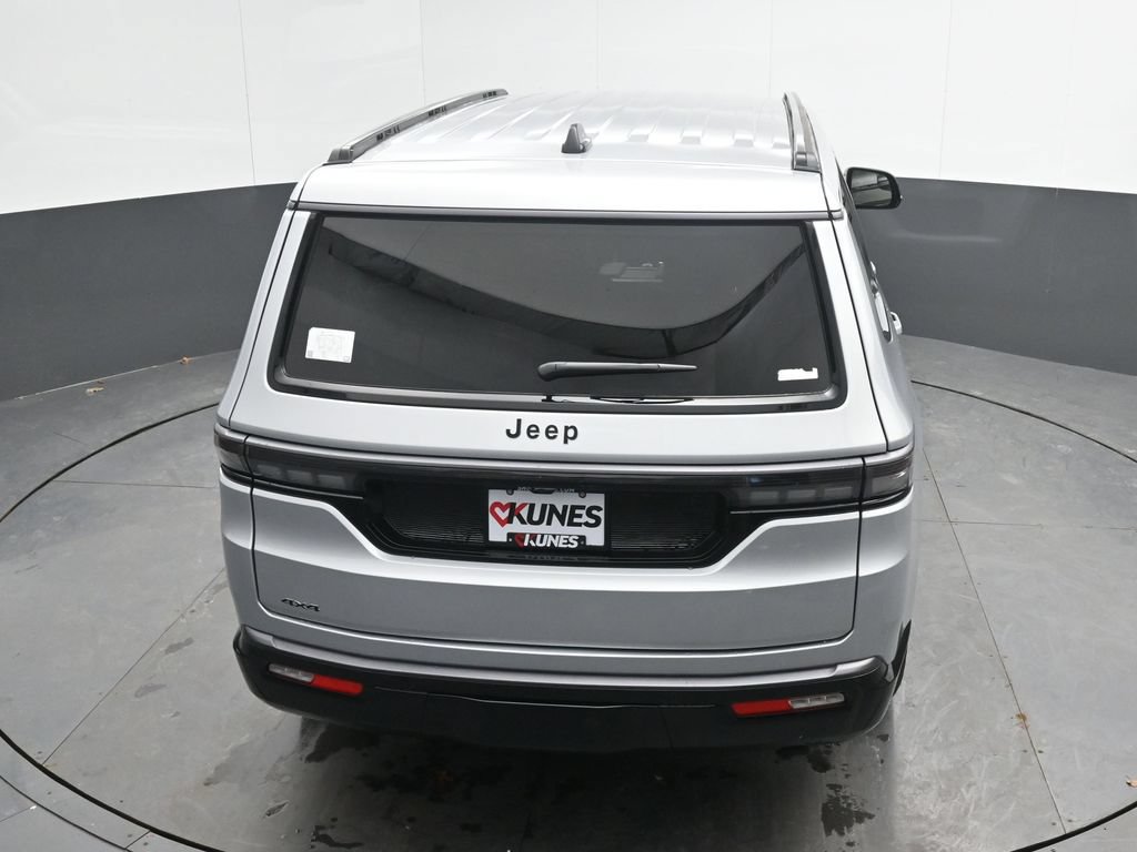 New 2026 Jeep Grand Wagoneer Limited w/ HD Trailer Tow Package AWD/4WD image 34