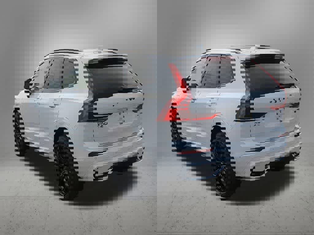 New 2026 Volvo XC60 T8 Ultra w/ Protection Package Premier AWD/4WD image 4