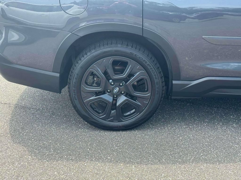 Used 2023 Subaru Ascent Onyx Edition Limited AWD/4WD image 11