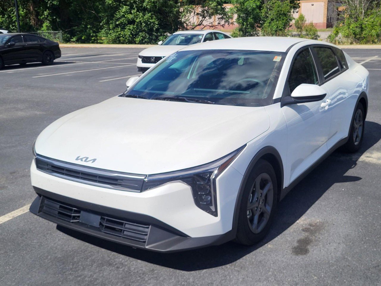 Used 2025 Kia K4 LX FWD image 6