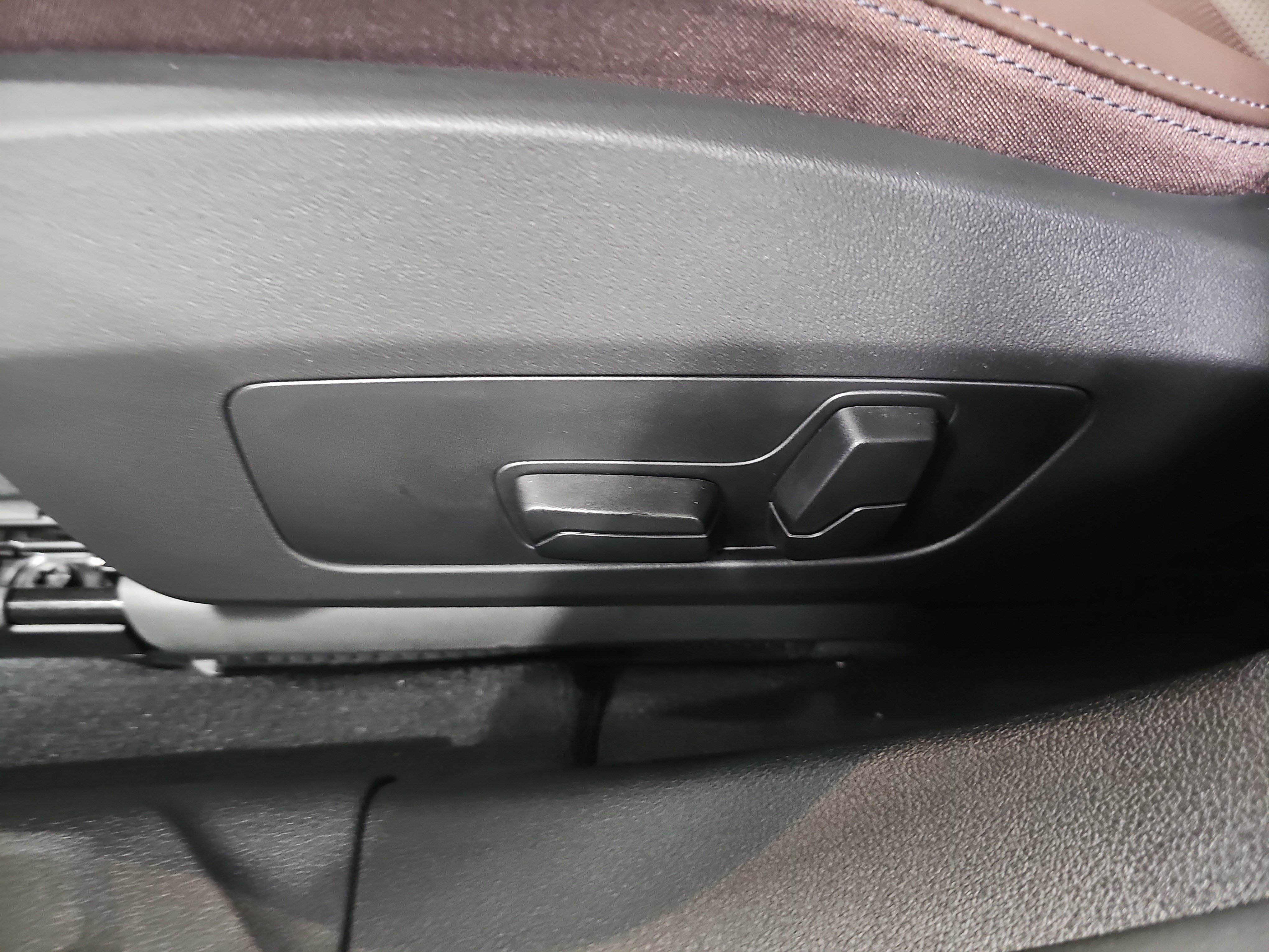 New 2026 BMW 228i w/ Technology Package FWD image 29