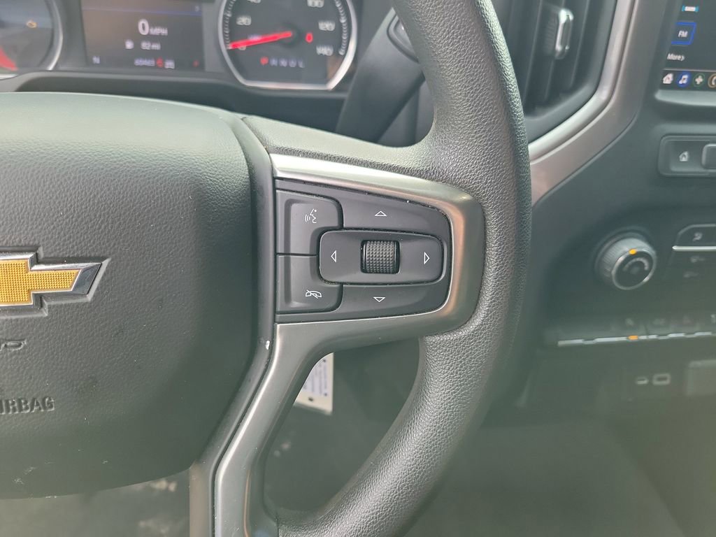 Used 2022 Chevrolet Silverado 1500 Custom w/ Safety Confidence Package AWD/4WD image 18