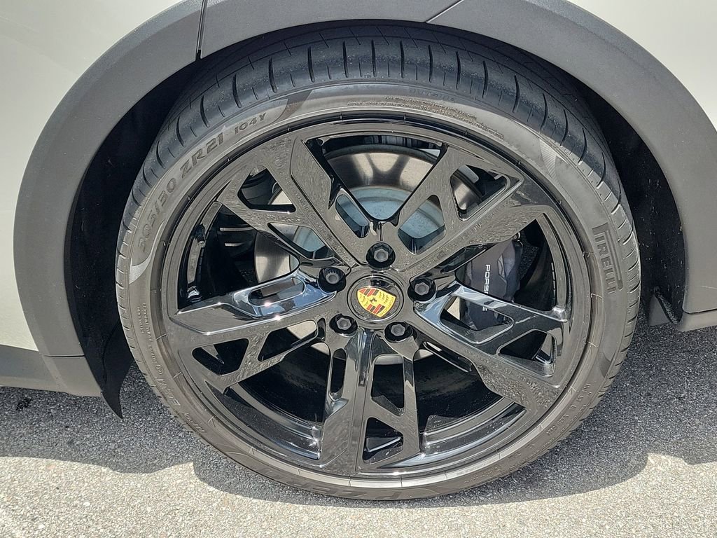 Certified 2022 Porsche Taycan 4 Cross Turismo AWD/4WD image 11