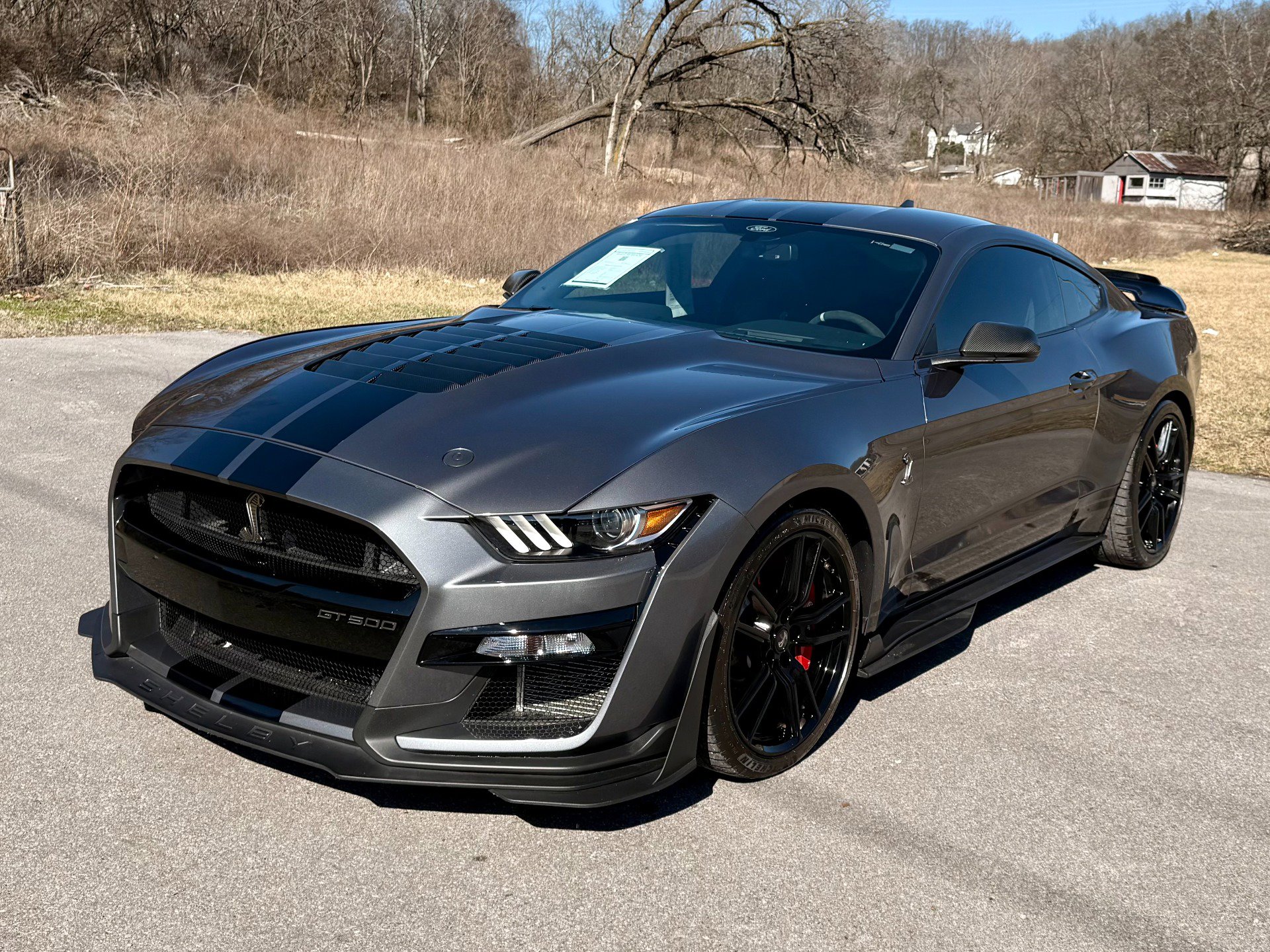 Used 2021 Ford Mustang Shelby GT500 w/ Technology Package image 2