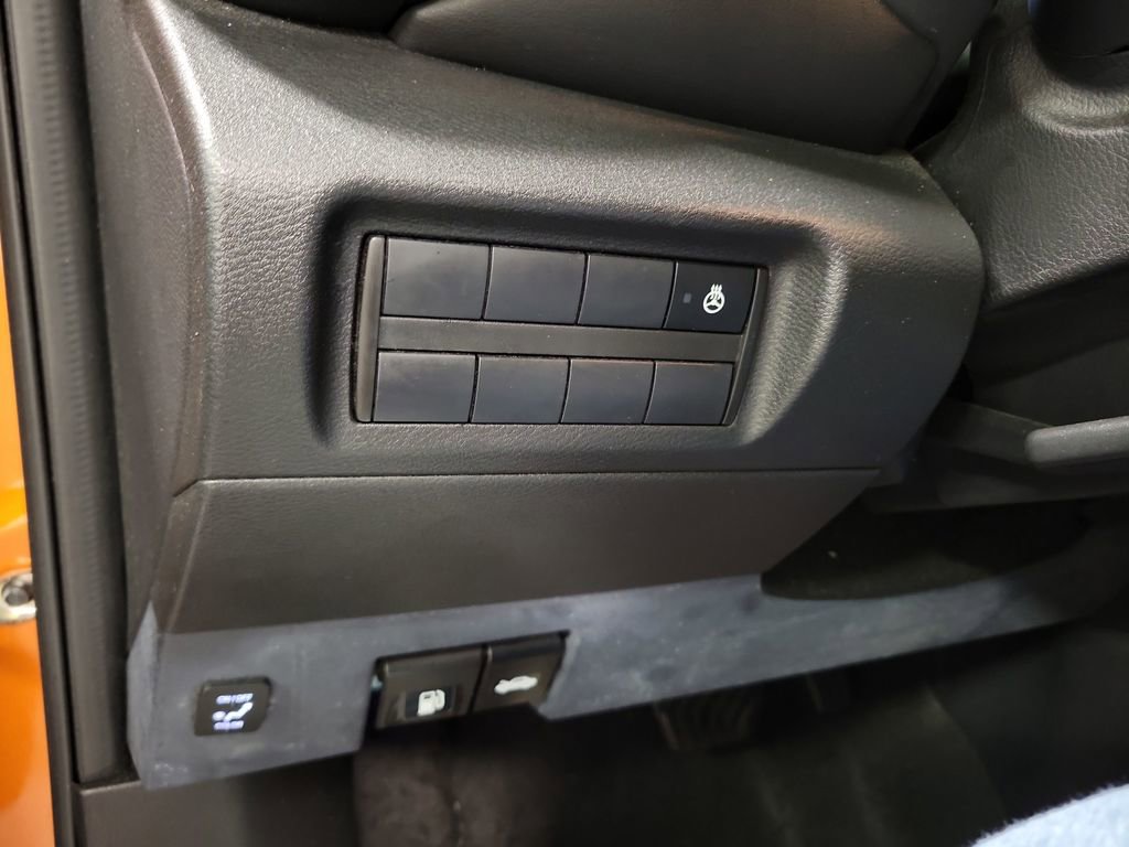 Used 2022 Nissan Kicks SR w/ Premium Package image 20