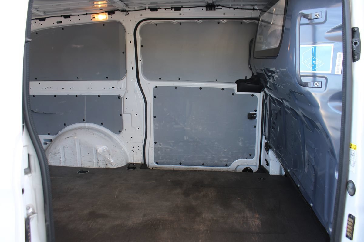 Used 2022 Mercedes-Benz Metris image 36
