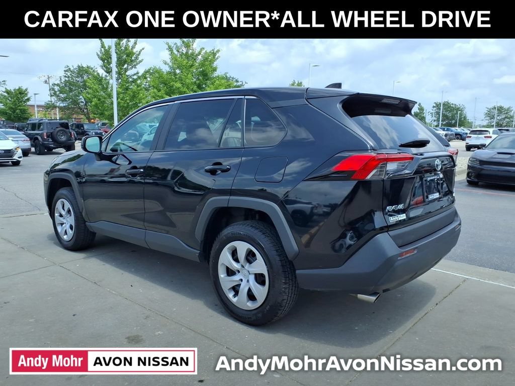 Used 2024 Toyota RAV4 LE AWD/4WD image 6