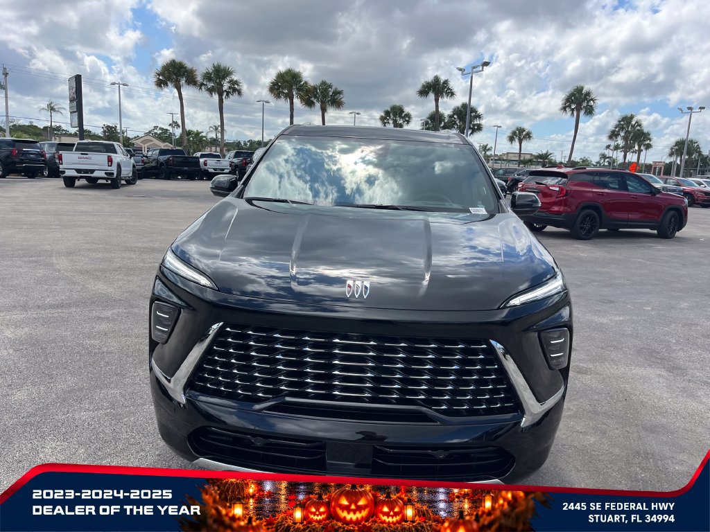 New 2026 Buick Enclave Avenir w/ Super Cruise Package FWD image 2