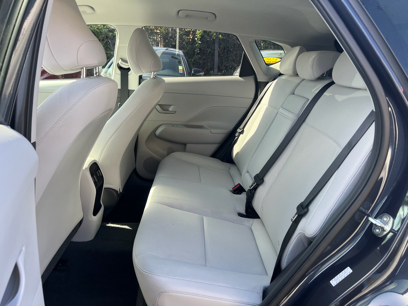Used 2024 Hyundai Kona SEL FWD image 8