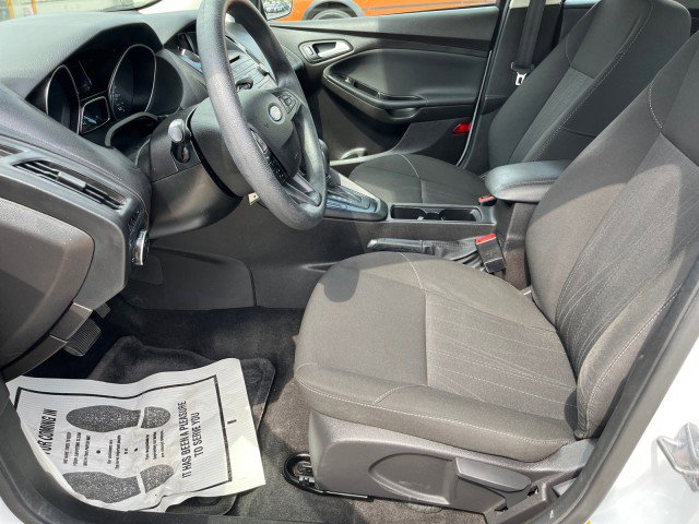 Used 2017 Ford Focus SE image 12