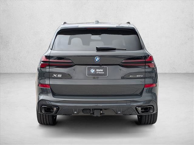 New 2026 BMW X5 xDrive50e w/ M Sport Package AWD/4WD image 8
