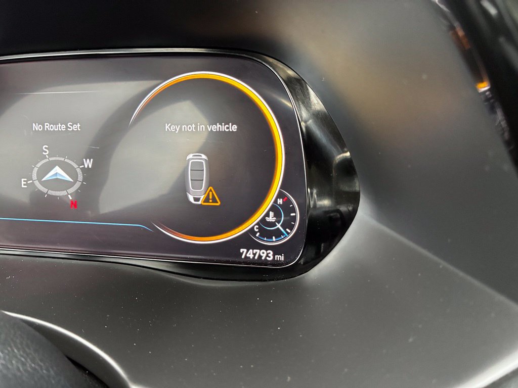 Used 2022 Hyundai Palisade Limited FWD image 19