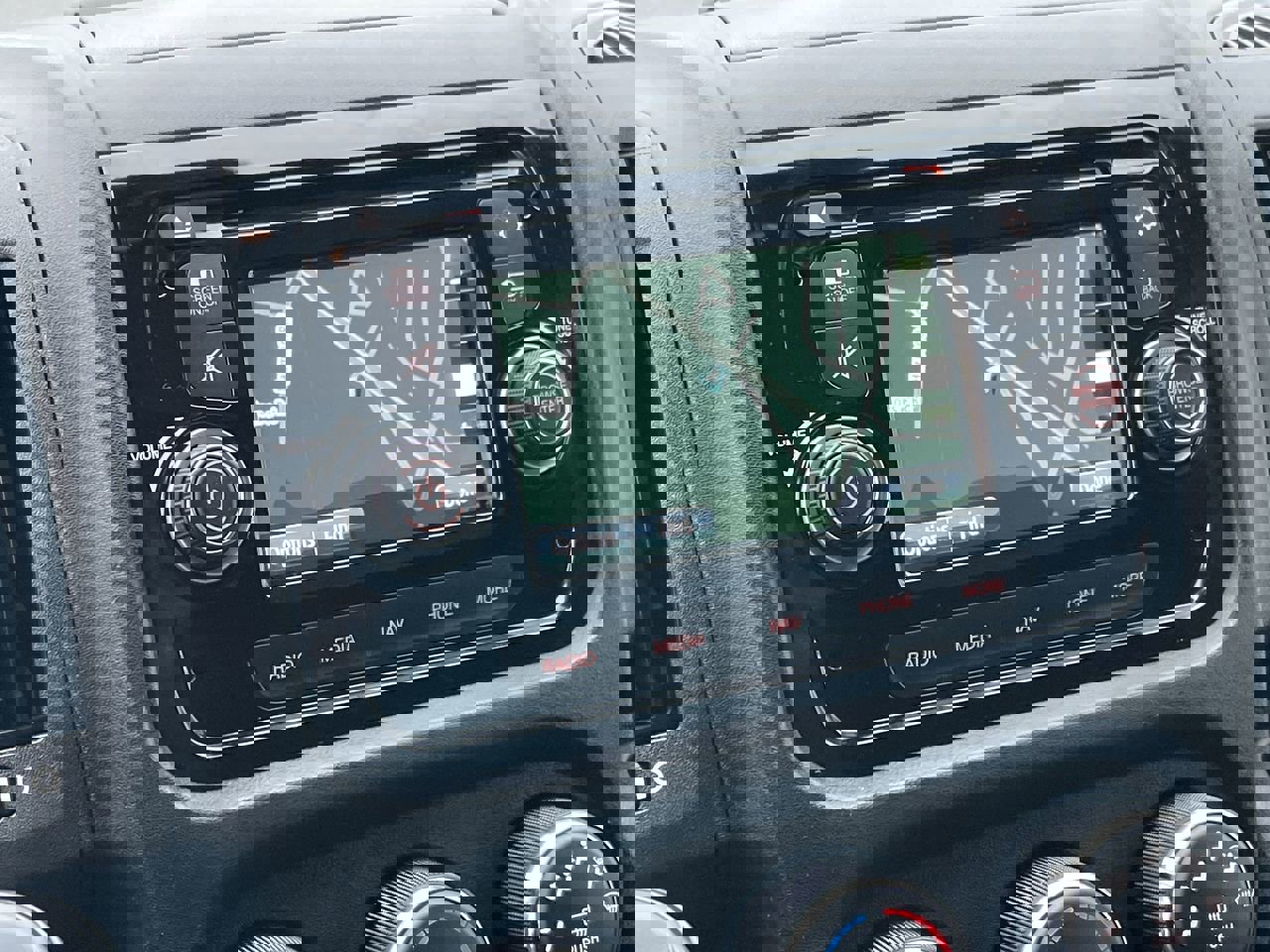 Used 2015 RAM ProMaster 1500 image 18