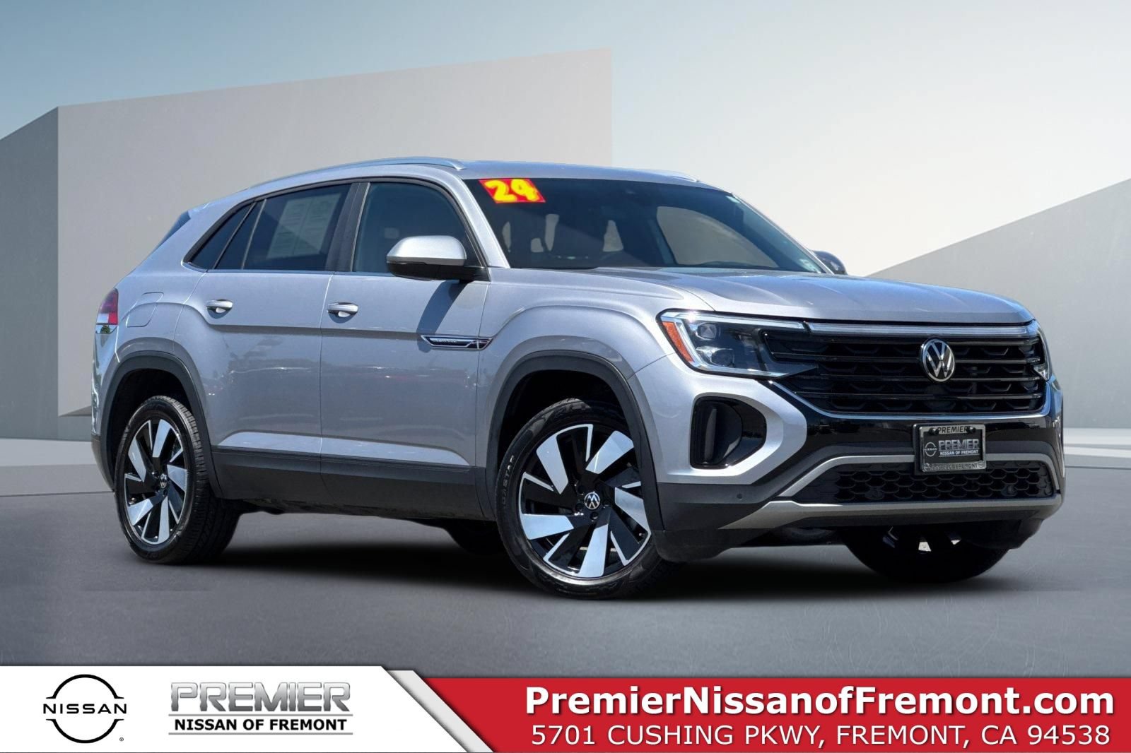 Used 2024 Volkswagen Atlas Cross Sport SE