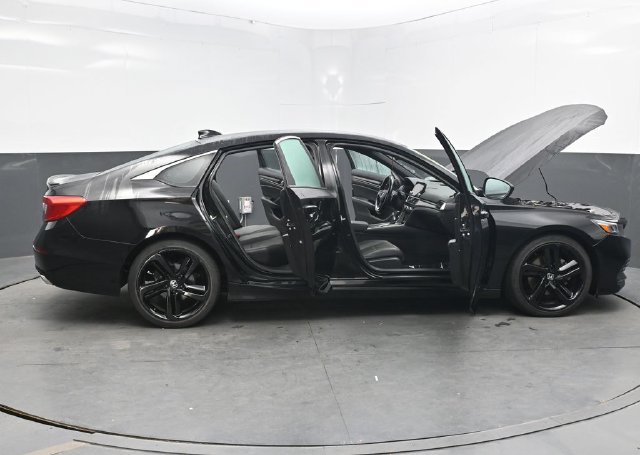 Used 2019 Honda Accord Sport image 49