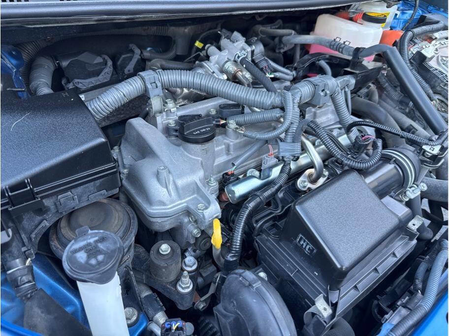 Used 2015 Toyota Prius C Three image 24