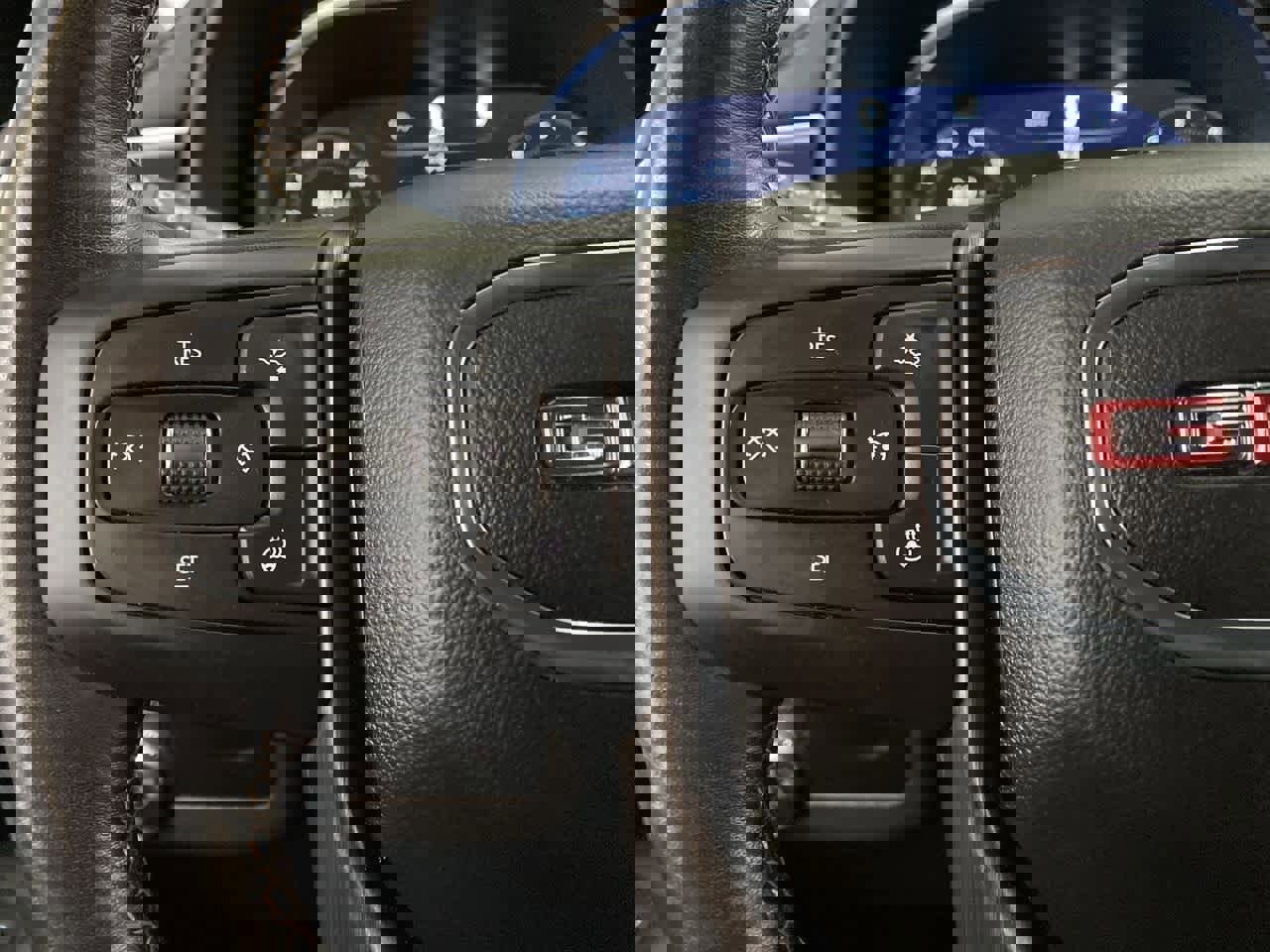 Used 2022 GMC Yukon AT4 image 20