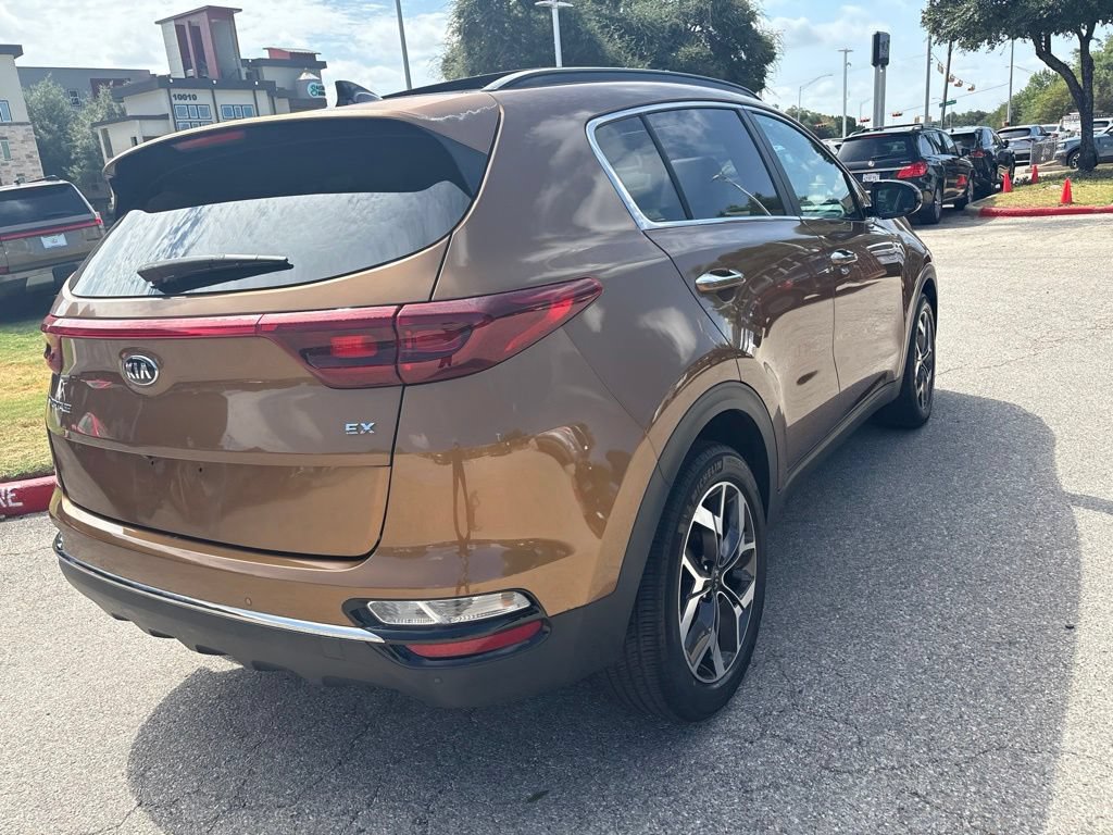Used 2020 Kia Sportage EX w/ EX Technology Package FWD image 5
