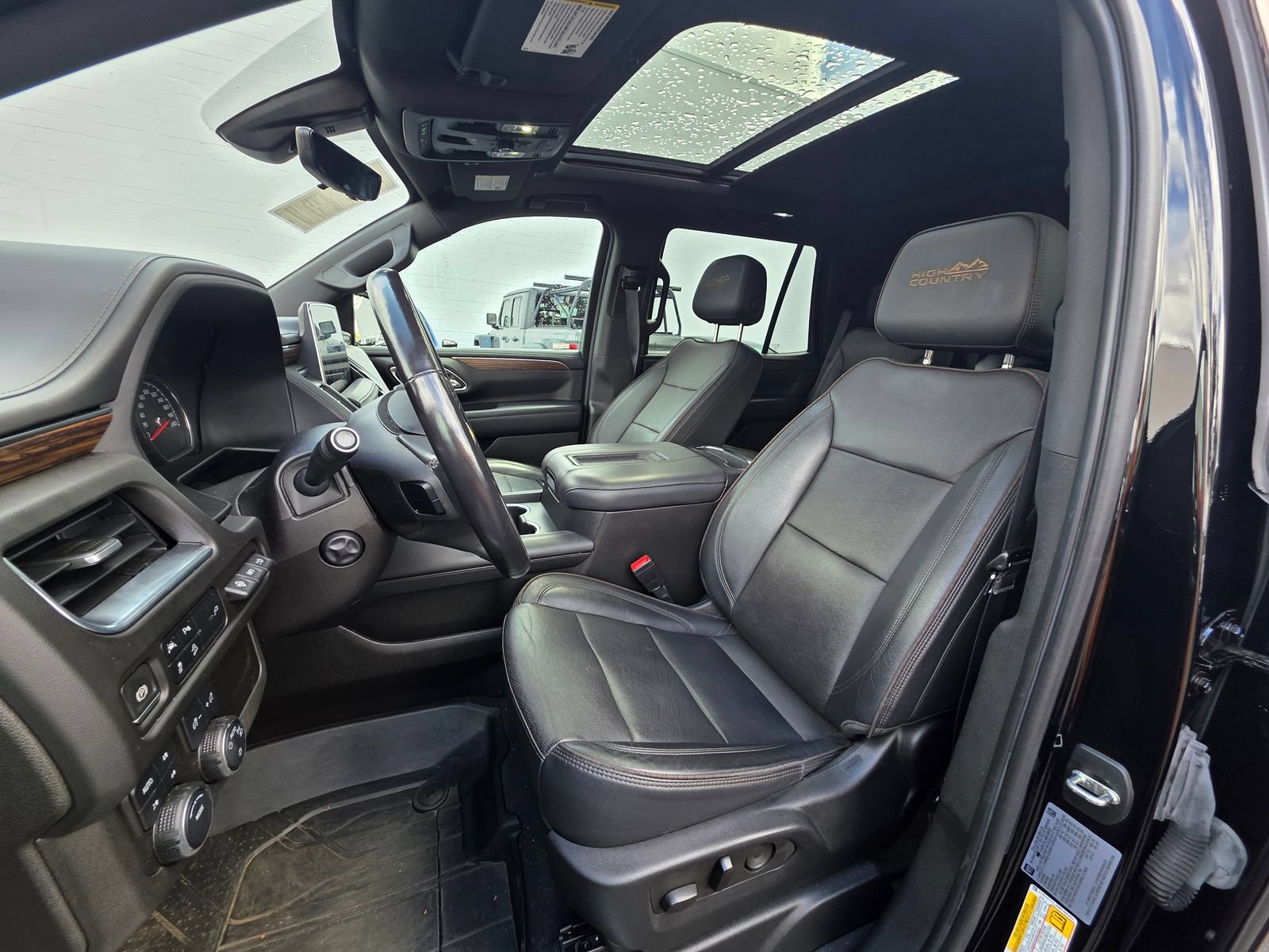 Used 2021 Chevrolet Tahoe High Country AWD/4WD image 11