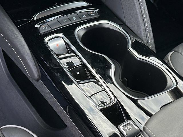 Used 2023 Buick Envision Avenir image 21