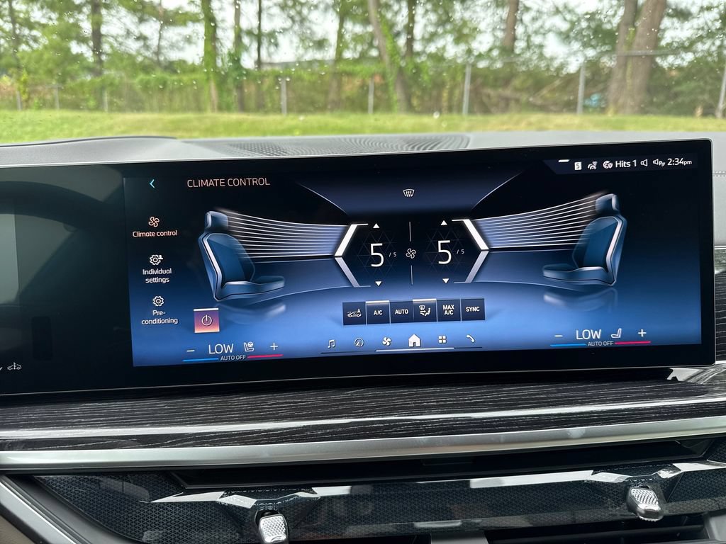 New 2027 BMW X7 xDrive40i w/ Executive Package AWD/4WD image 20