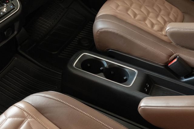Used 2025 Nissan Armada Platinum Reserve AWD/4WD image 29