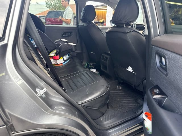 Used 2023 Nissan Rogue S AWD/4WD image 7