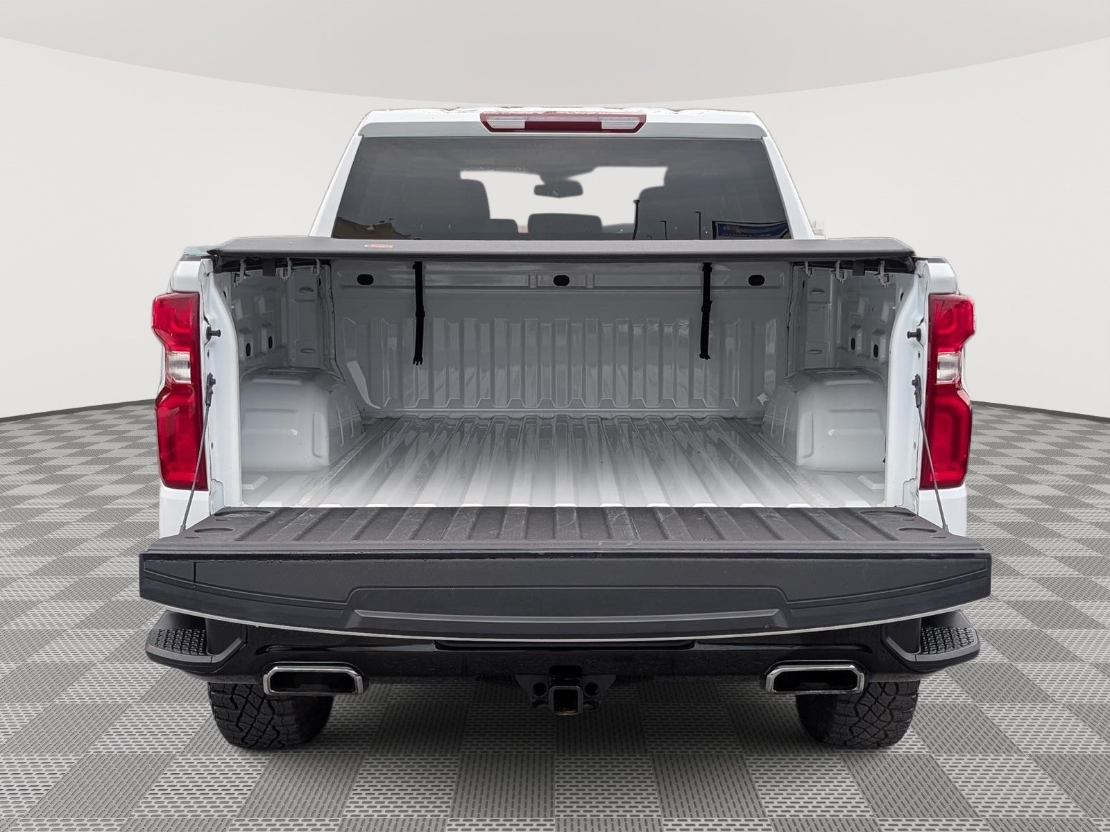 Used 2023 Chevrolet Silverado 1500 LT Trail Boss AWD/4WD image 15