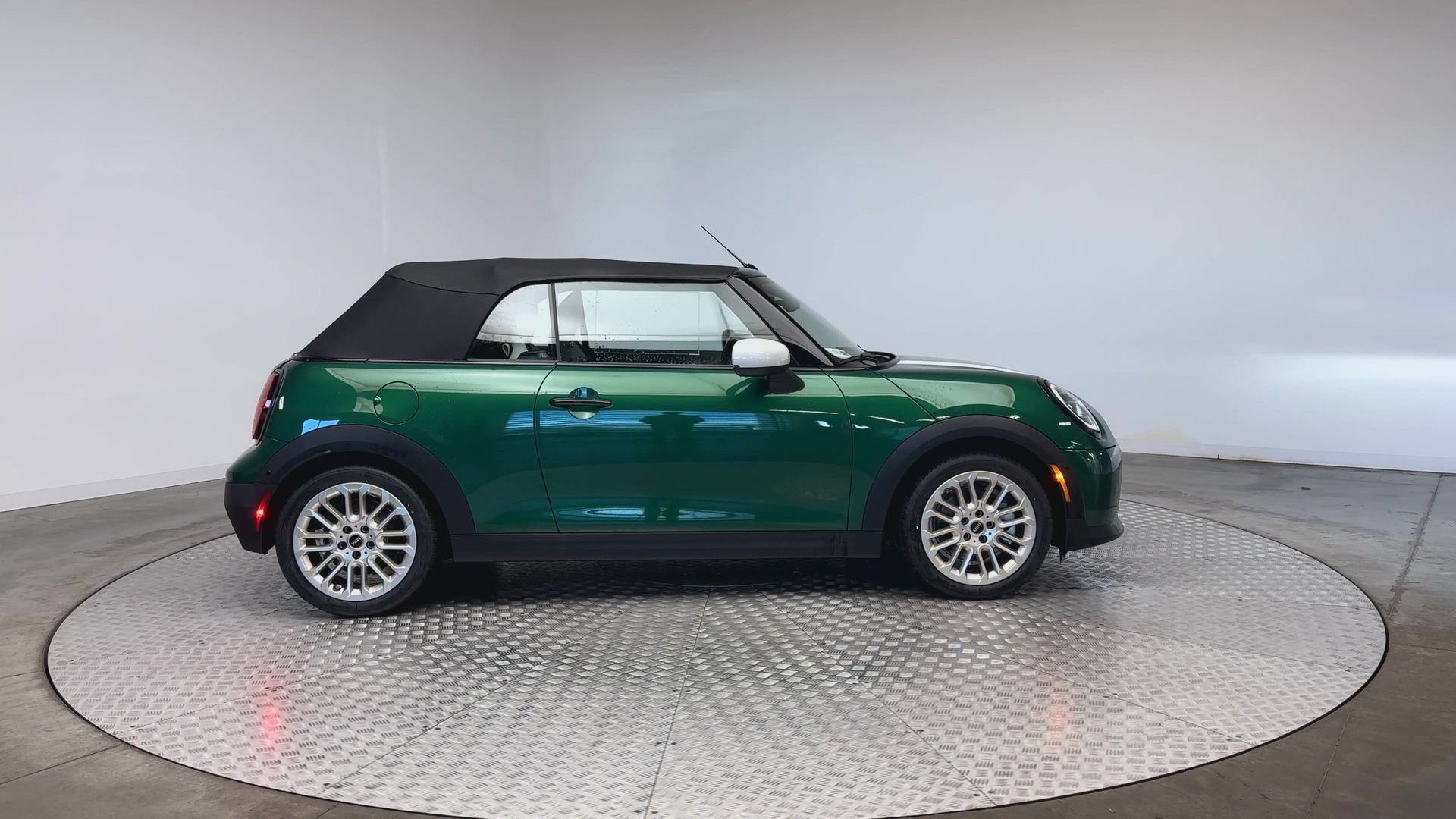 Used 2026 MINI Cooper Convertible FWD image 9