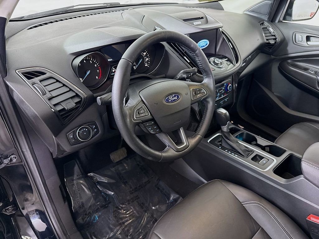 Used 2017 Ford Escape Titanium image 17