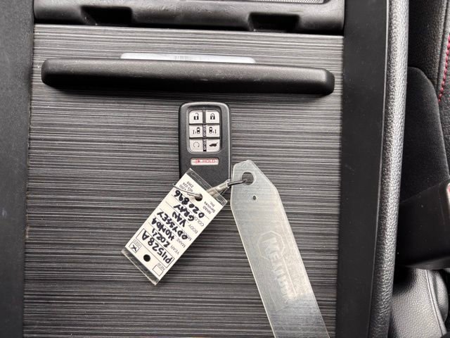 Used 2024 Honda Odyssey Sport image 30