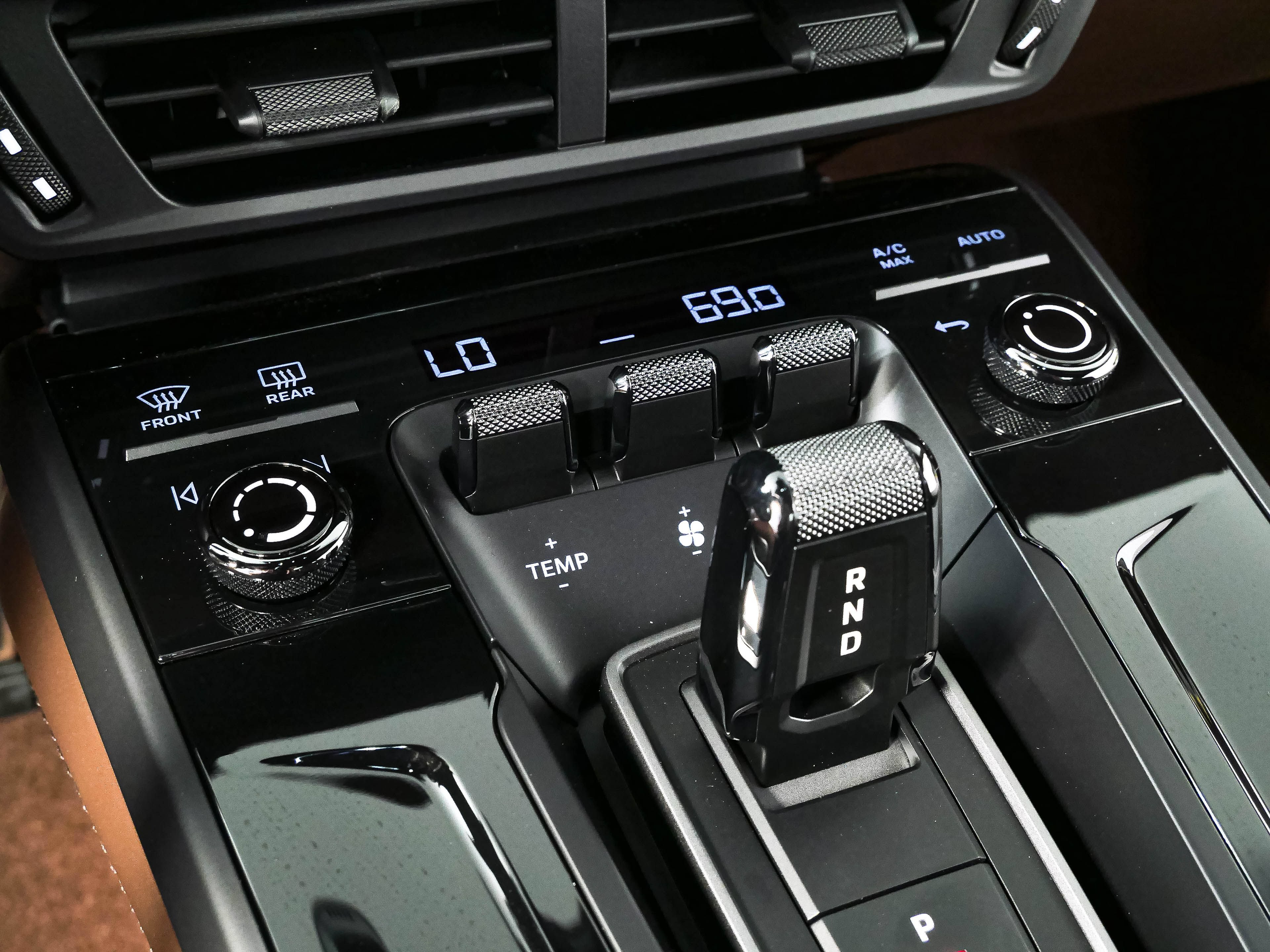 New 2026 Porsche 911 Carrera 4S AWD/4WD image 21