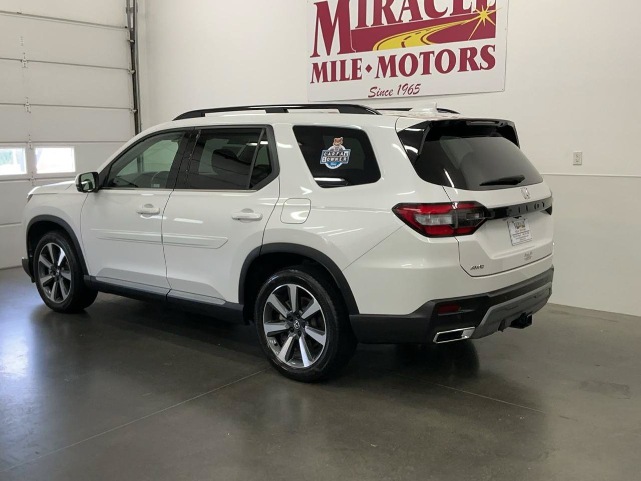 Used 2023 Honda Pilot Elite image 4