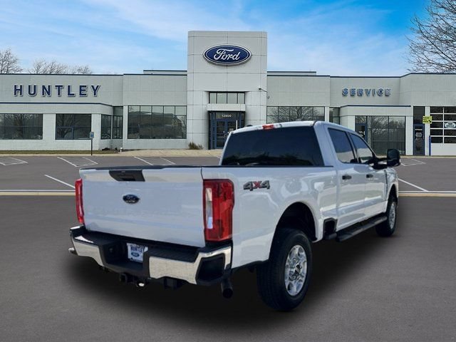 Certified 2025 Ford F250 XLT AWD/4WD image 4