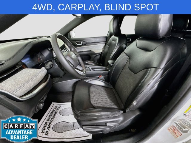 Used 2023 Jeep Compass Latitude AWD/4WD image 19